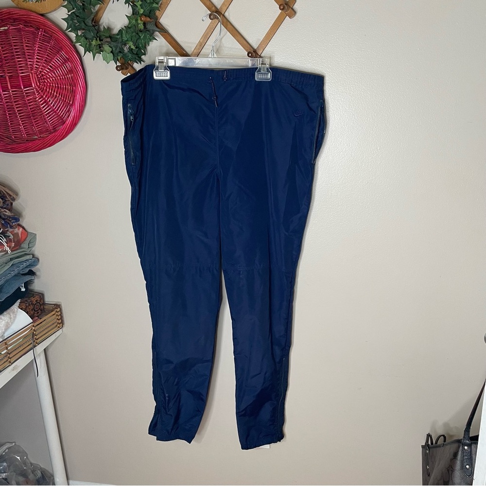 Vintage Nike swishy pants